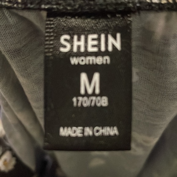 Floral Mini Skirt - Picture 2 of 2